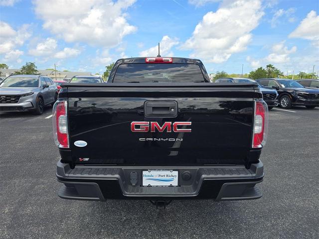 Photo of 2021 Onyx Black GMC Canyon