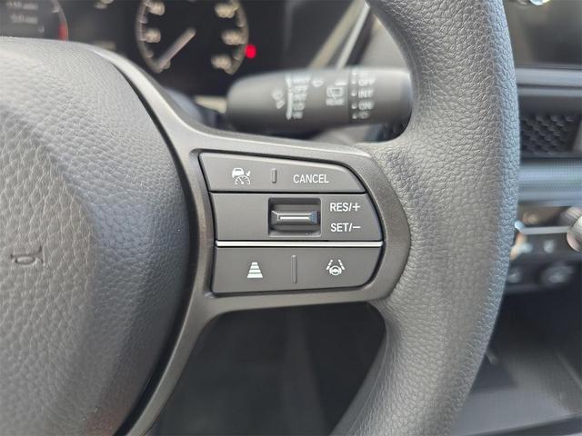 Photo of 2026 Platinum Honda CR-V