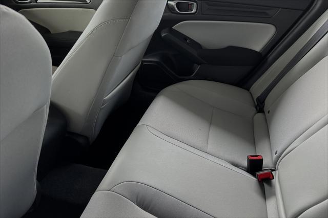 Photo of 2025 Platinum Honda Civic Hybrid