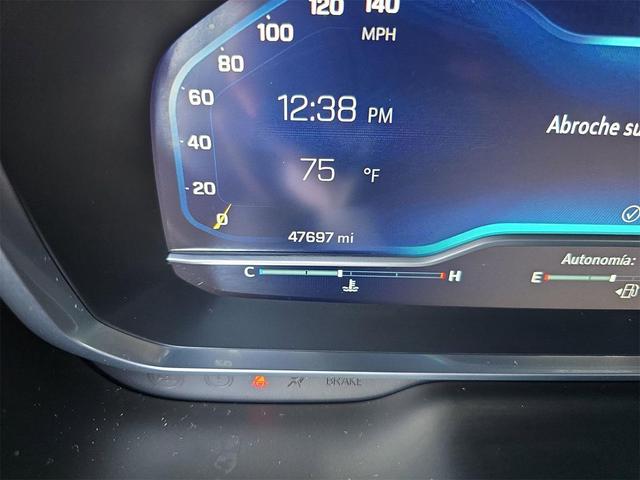 Photo of 2023 Summit White Chevrolet Tahoe