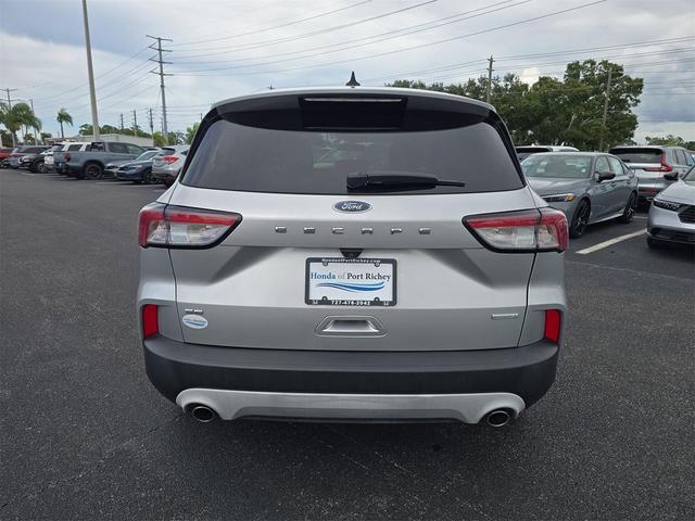 Photo of 2020 Ingot Silver Ford Escape