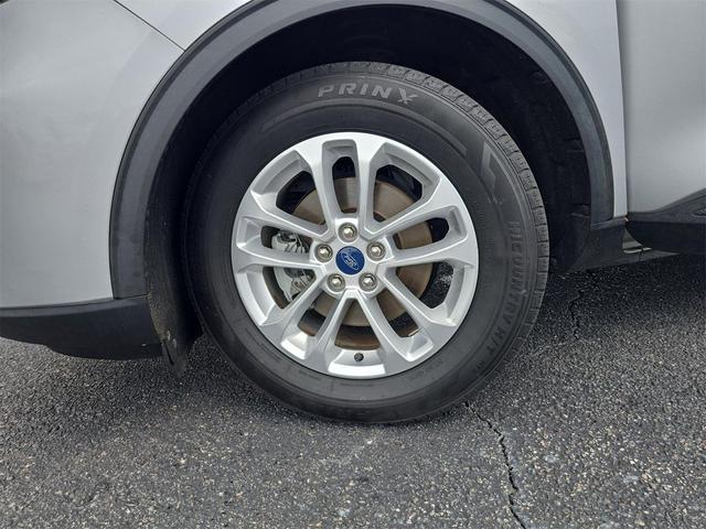 Photo of 2020 Ingot Silver Ford Escape