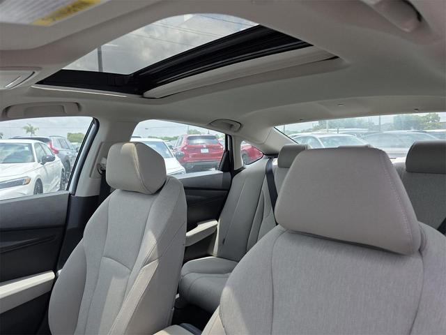 Photo of 2025 Platinum Honda Accord