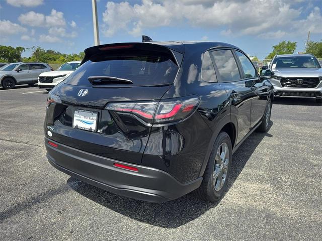Photo of 2026 Crystal Black Pearl Honda HR-V