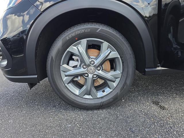 Photo of 2026 Crystal Black Pearl Honda HR-V