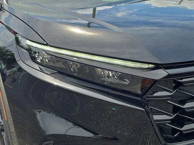 Photo of 2026 Crystal Black Pearl Honda CR-V Hybrid