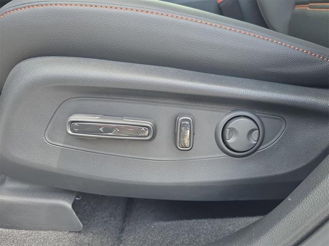 Photo of 2026 Crystal Black Pearl Honda CR-V Hybrid