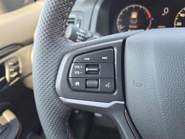 Photo of 2025 Crystal Black Pearl Honda Ridgeline