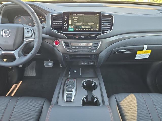 Photo of 2025 Crystal Black Pearl Honda Ridgeline