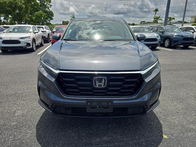 Photo of 2024 sparkle silver metallic Honda CR-V