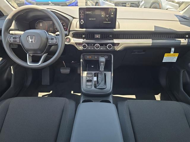 Photo of 2026 Platinum Honda CR-V