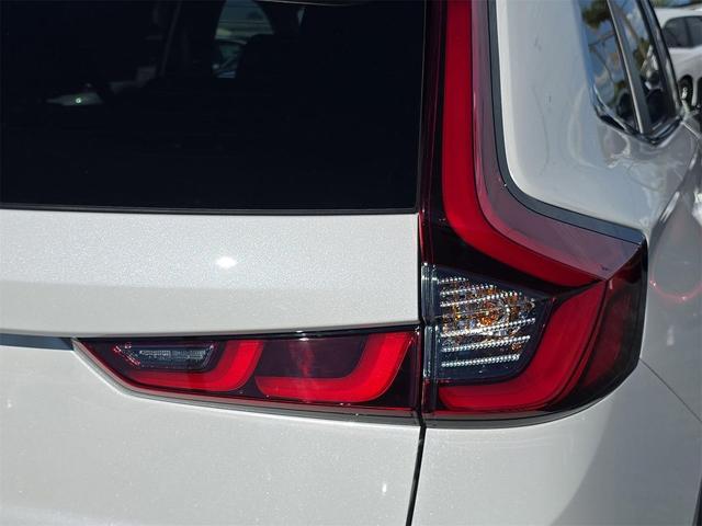 Photo of 2026 Platinum Honda CR-V