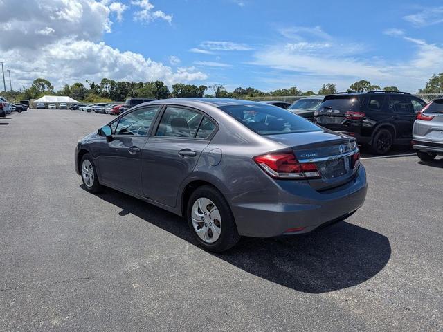 Photo of 2014 Grasy Honda Civic