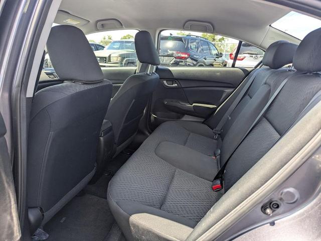 Photo of 2014 Grasy Honda Civic