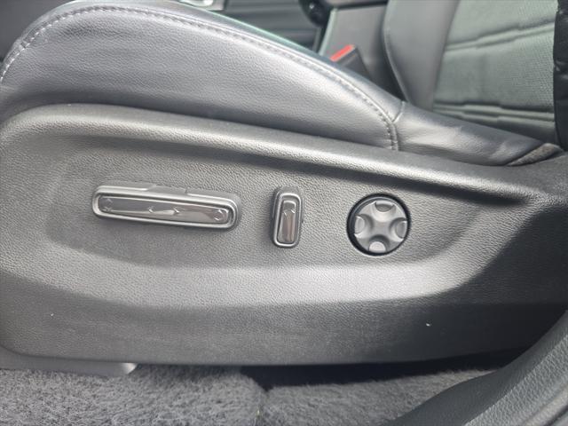 Photo of 2021 Platinum White Pearl Honda CR-V
