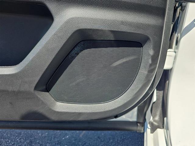 Photo of 2025 Platinum White Pearl Honda Odyssey
