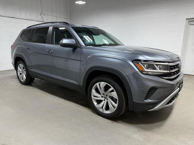 Photo of 2021 Platinum Gray Metallic Volkswagen Atlas
