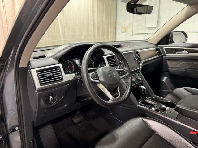 Photo of 2021 Platinum Gray Metallic Volkswagen Atlas