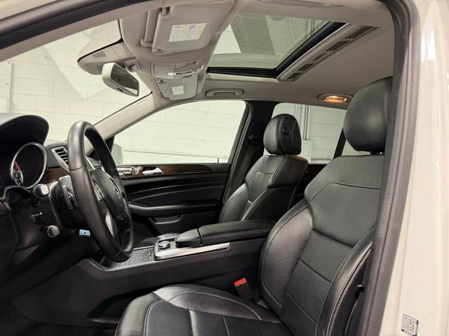 Photo of 2014 Polar White Mercedes-Benz M-Class