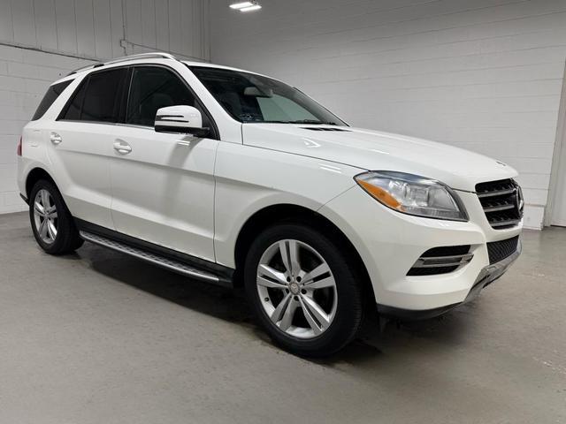 Photo of 2014 Polar White Mercedes-Benz M-Class