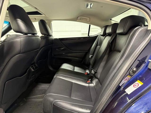 Photo of 2019 Nightfall Mica Lexus ES 350