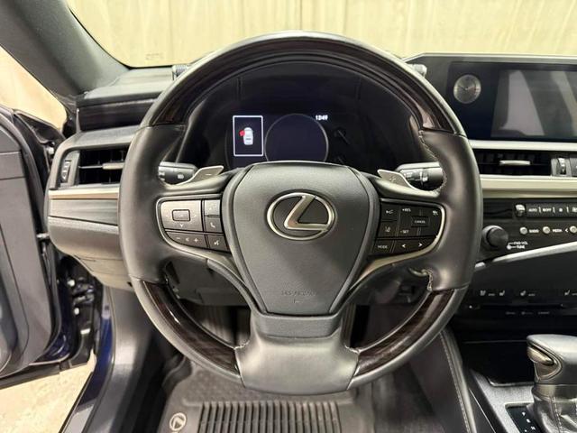 Photo of 2019 Nightfall Mica Lexus ES 350