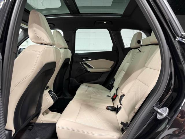 Photo of 2025 Black Sapphire Metallic BMW X1
