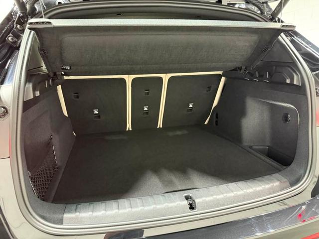 Photo of 2025 Black Sapphire Metallic BMW X1