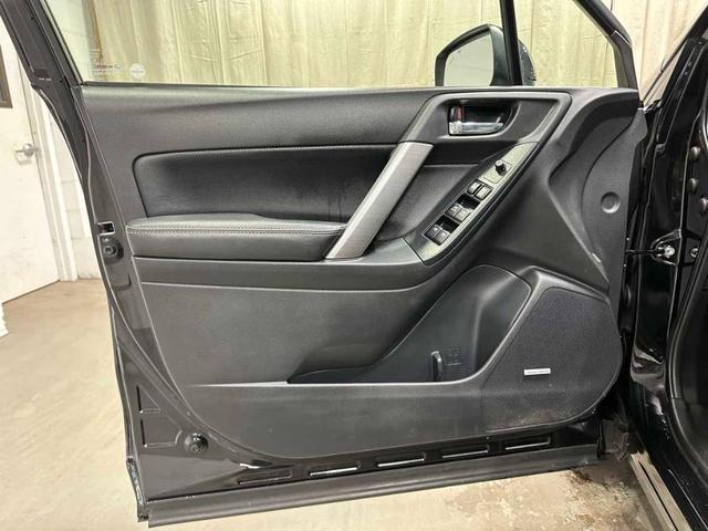 Photo of 2018 Crystal Black Silica Subaru Forester