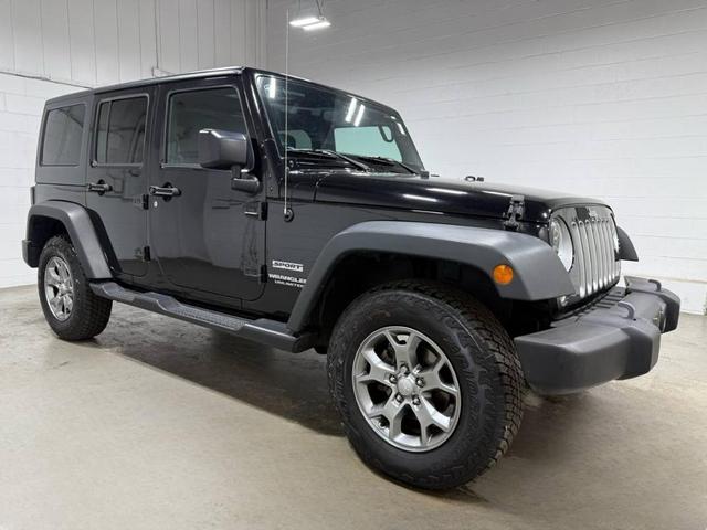 Photo of 2017 Black Clearcoat Jeep Wrangler Unlimited
