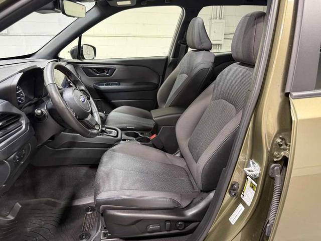 Photo of 2025 Autumn Green Metallic Subaru Forester