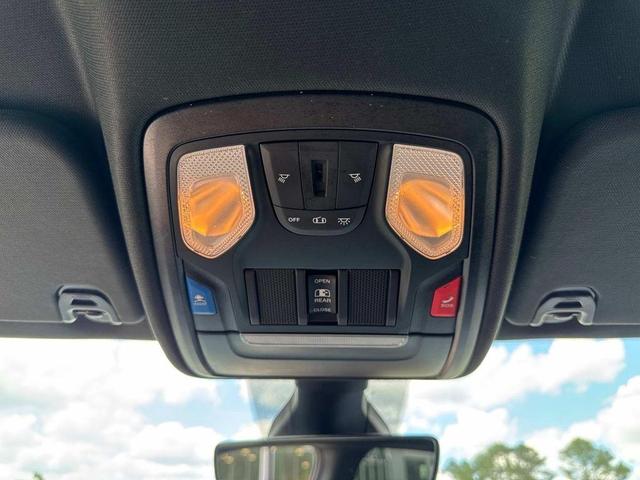 Photo of 2023 Bright White Clearcoat RAM 1500