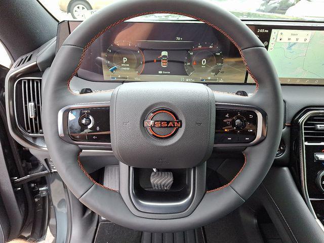 Photo of 2025 Alpine Metallic/Super Black Nissan Armada