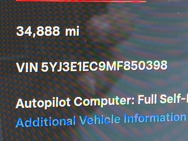 Photo of 2021 Black Tesla Model 3