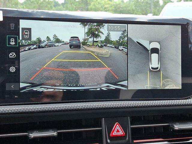 Photo of 2025 Glacier White Pearl Kia EV6