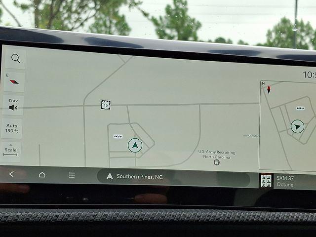 Photo of 2025 Glacier White Pearl Kia EV6