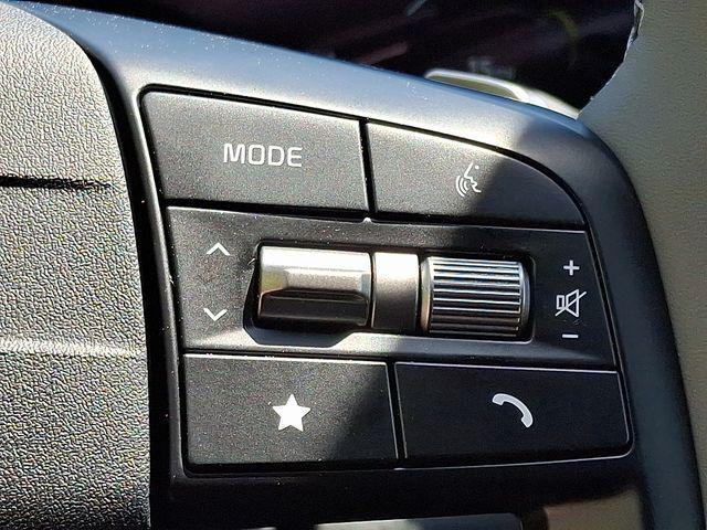 Photo of 2025 Wolf Gray Kia EV6