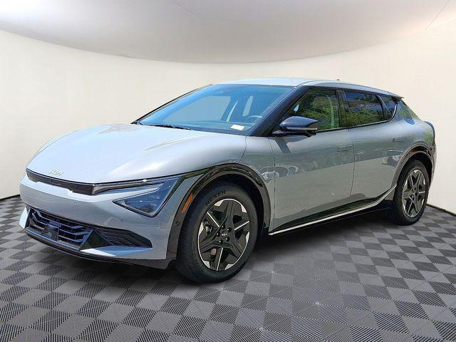 Photo of 2025 Wolf Gray Kia EV6