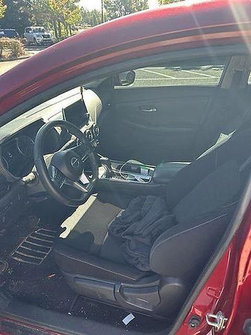Photo of 2022 Scarlet Ember Tintcoat Nissan Sentra