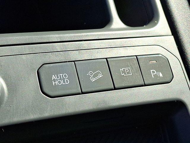 Photo of 2024 Aurora Black Pearl Kia EV9