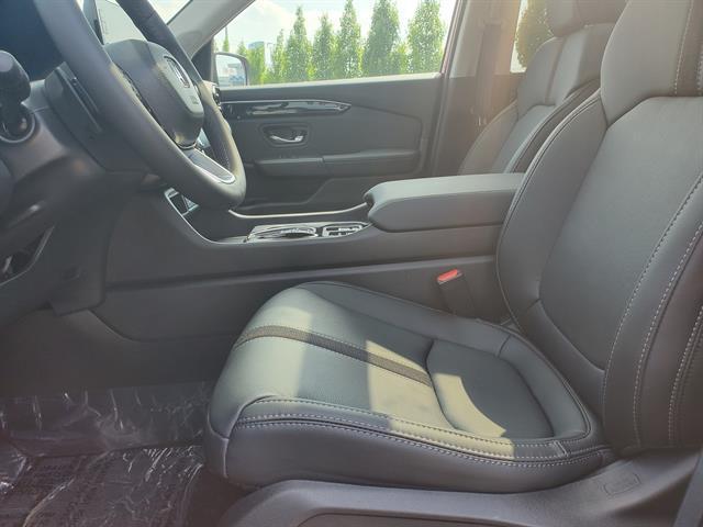Photo of 2025 Radiant Red Metallic II Honda Pilot
