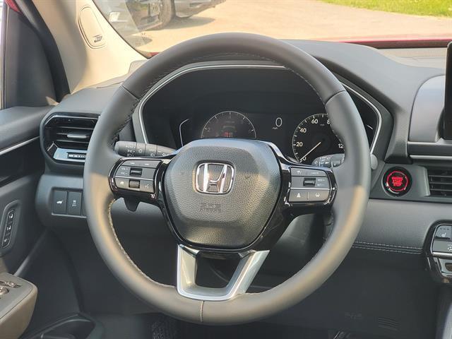 Photo of 2025 Radiant Red Metallic II Honda Pilot
