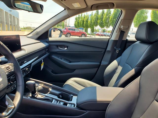 Photo of 2025 Meteorite Gray Metallic Honda Accord Hybrid