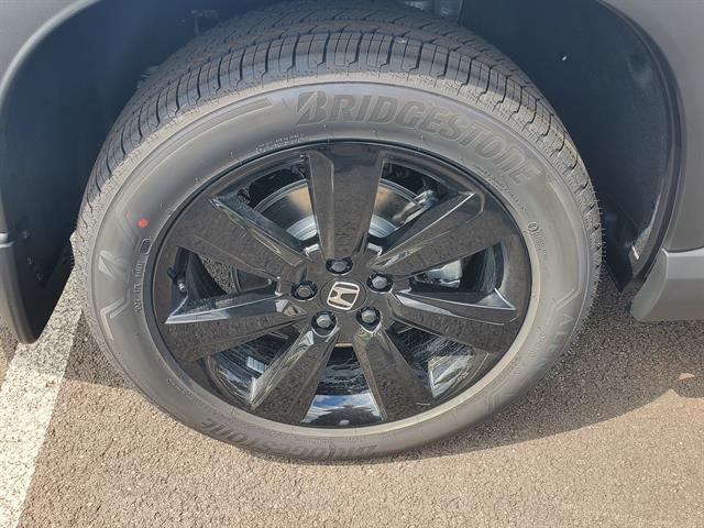 Photo of 2025 Platinum White Pearl Honda Pilot
