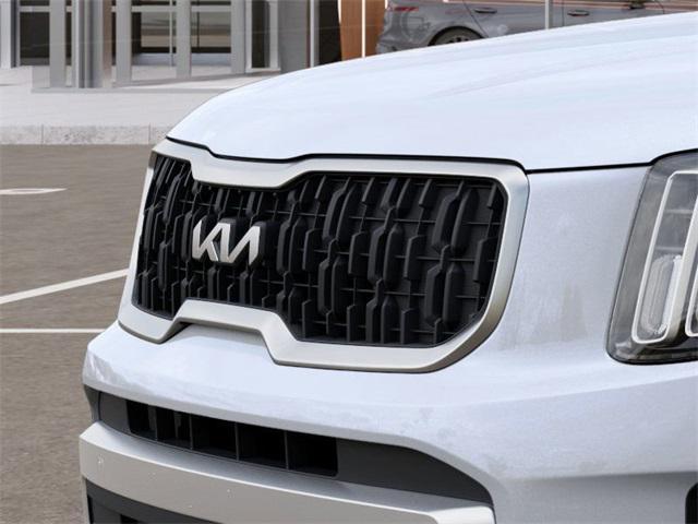 Photo of 2025 Glacial White Pearl Kia Telluride