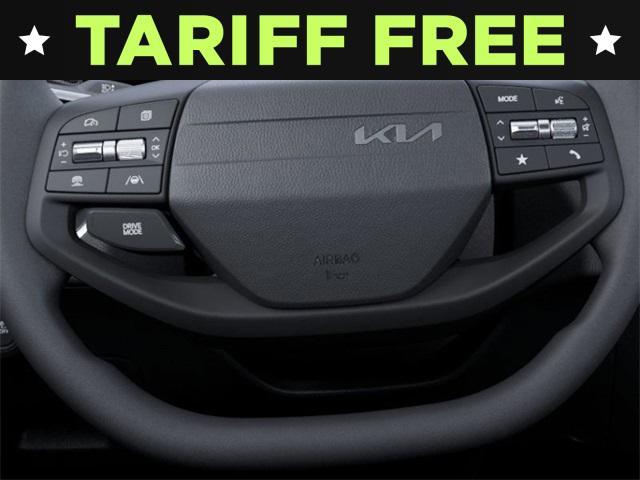 Photo of 2025 Currant Red Kia K4