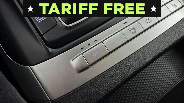Photo of 2023 Aurora Black Pearl Kia Carnival