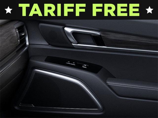 Photo of 2025 Wolf Gray Kia Telluride