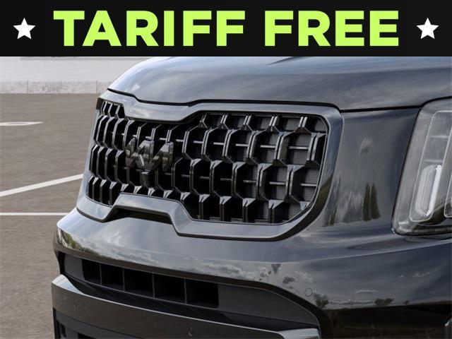 Photo of 2025 Black Kia Telluride