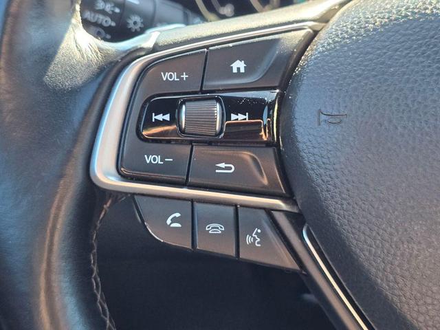 Photo of 2018 White Honda Accord